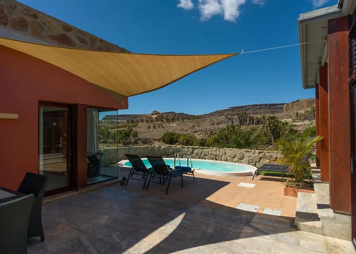 Tauro Villas